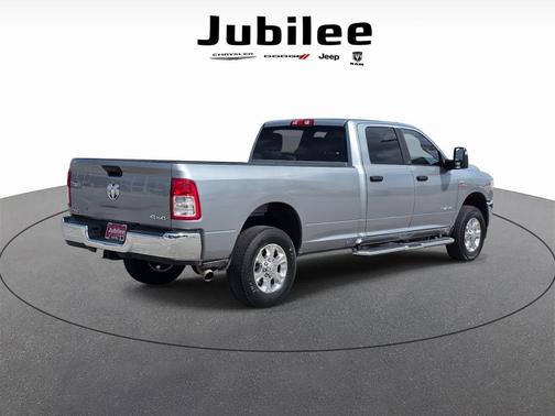 Billet Silver Metallic Clearcoat 2024 RAM 3500 Big Horn