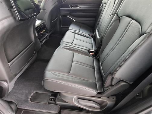 2024 Jeep Wagoneer Series III