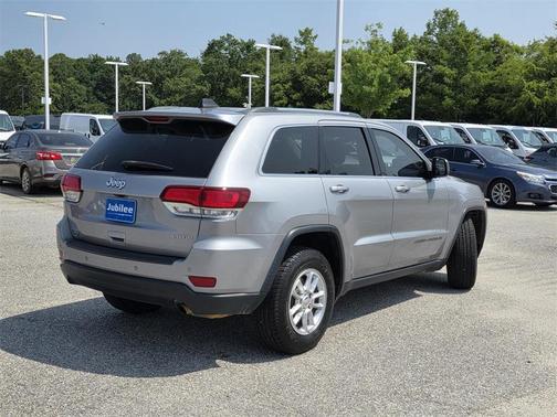 2020 Jeep Grand Cherokee Laredo E