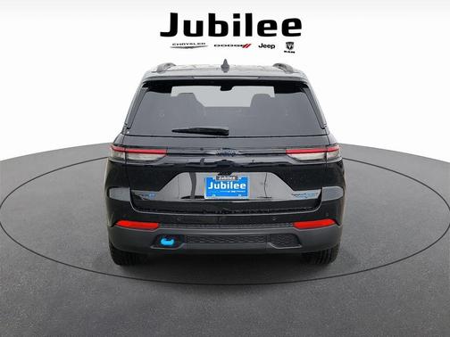 2025 Jeep Grand Cherokee 4xe Trailhawk