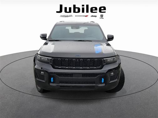 2025 Jeep Grand Cherokee 4xe Trailhawk