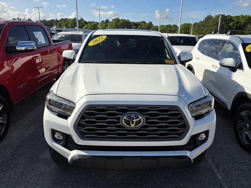 2022 Toyota Tacoma TRD Sport