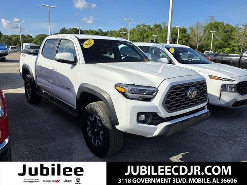 2022 Toyota Tacoma TRD Sport