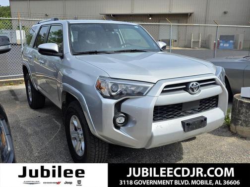 Classic Silver Metallic 2024 Toyota 4Runner SR5