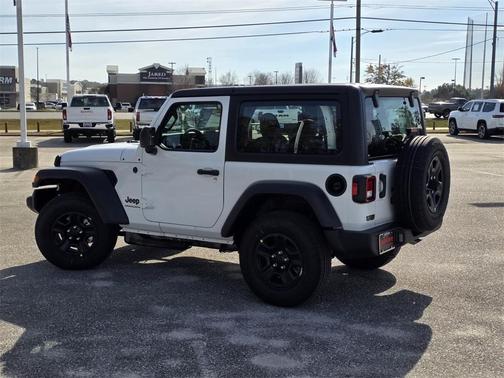 2026 Jeep Wrangler Sport