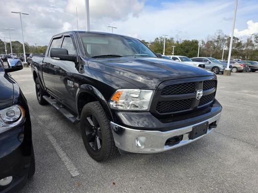 2015 RAM 1500 SLT