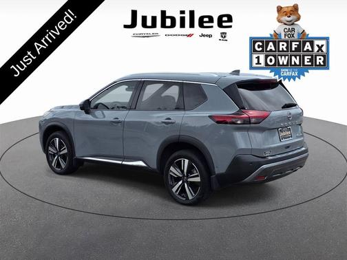 Boulder Gray Pearl 2023 Nissan Rogue SL