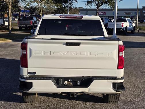 2022 Chevrolet Silverado 1500 Limited Custom
