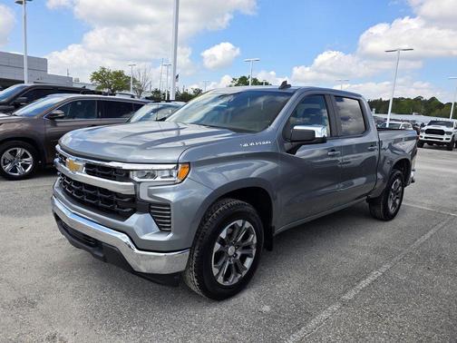 2025 Chevrolet Silverado 1500 LT