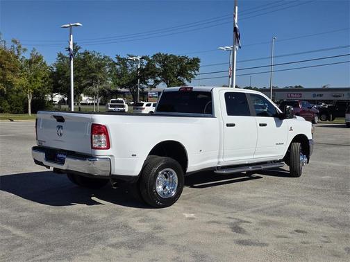 2024 RAM 3500 Big Horn