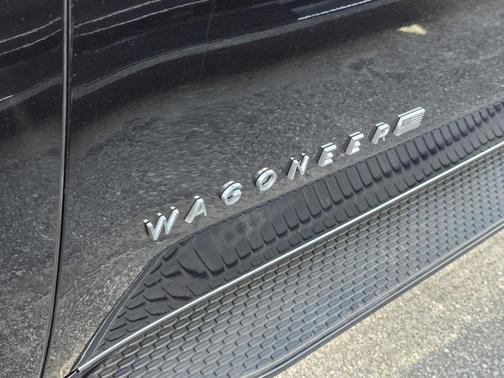 Diamond Black 2024 Jeep Wagoneer L Series II