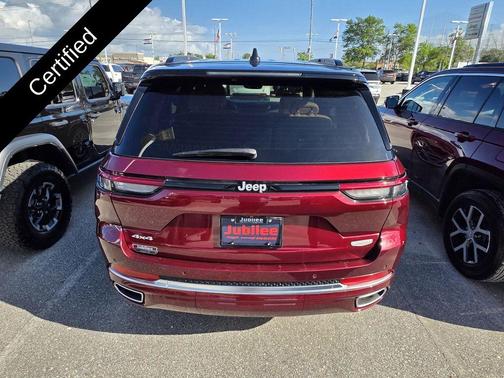 2025 Jeep Grand Cherokee Summit