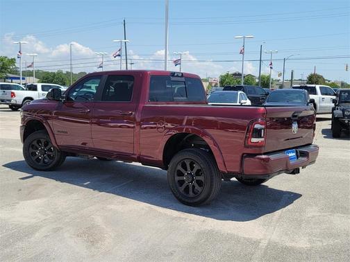 2022 RAM 3500 Laramie