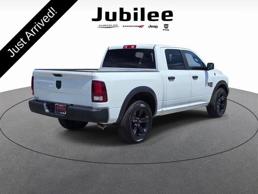 Bright White Clearcoat 2024 RAM 1500 Classic SLT
