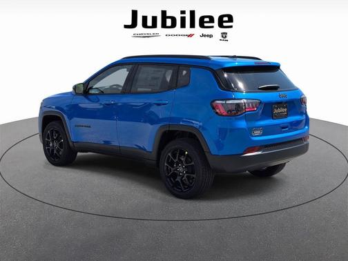Hydro Blue Pearlcoat 2026 Jeep Compass Latitude
