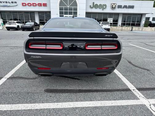 Gray 2016 Dodge Challenger SRT Hellcat
