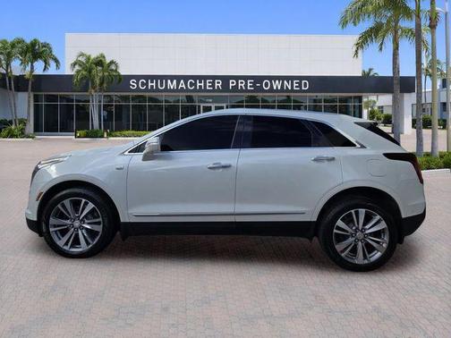 Crystal White Tri-Coat 2020 Cadillac XT5 Premium Luxury
