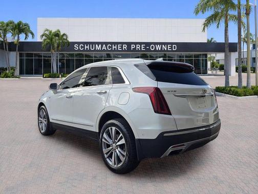 Crystal White Tri-Coat 2020 Cadillac XT5 Premium Luxury