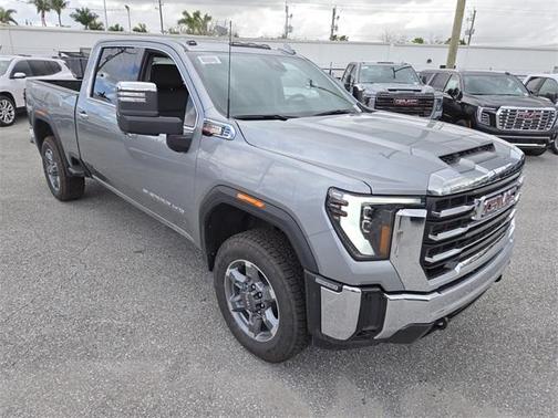 2025 GMC Sierra 2500 SLT