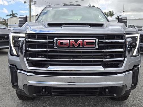 2025 GMC Sierra 2500 SLT