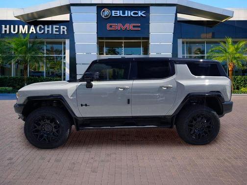 Dune 2026 GMC HUMMER EV SUV 3X