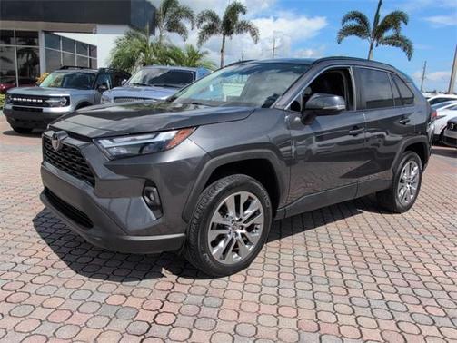 2022 Toyota RAV4 XLE Premium