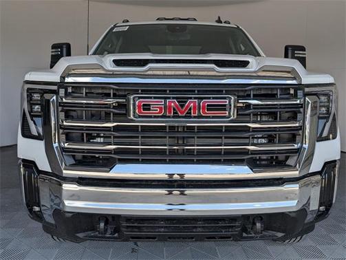 2025 GMC Sierra 2500 SLE