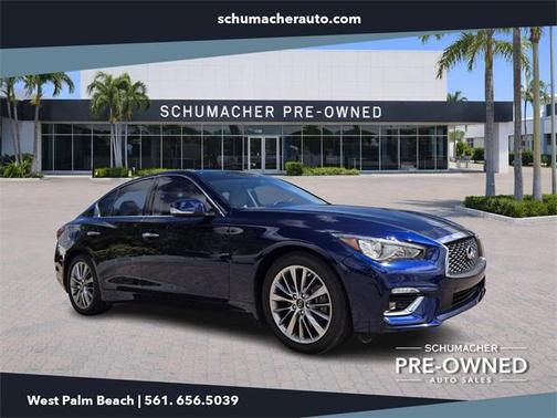 2023 INFINITI Q50 LUXE