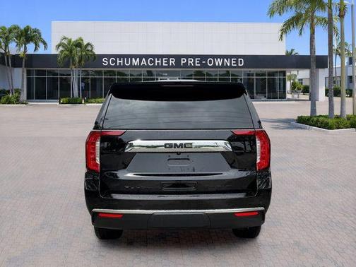 Onyx Black 2023 GMC Yukon SLT