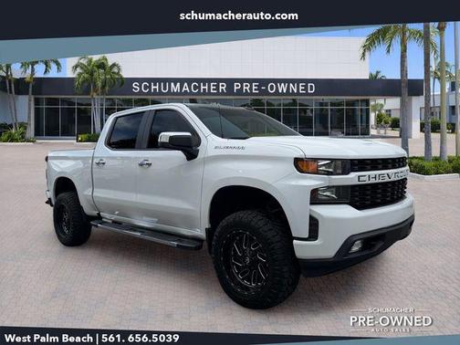 Summit White 2020 Chevrolet Silverado 1500 Custom