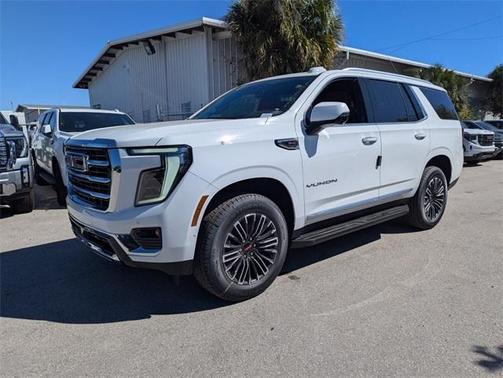 2025 GMC Yukon Elevation
