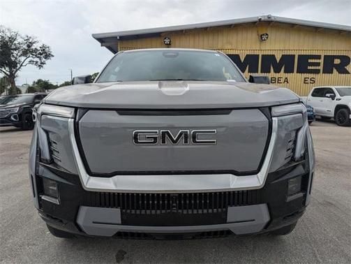 2025 GMC Sierra EV Denali
