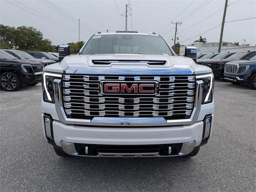 2025 GMC Sierra 2500 Denali