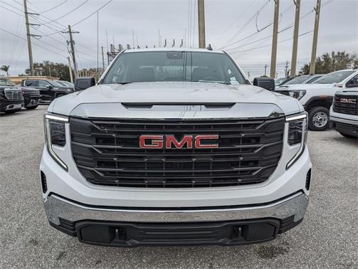 2025 GMC Sierra 1500 Pro