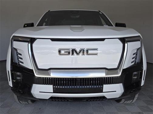 2025 GMC Sierra EV Denali