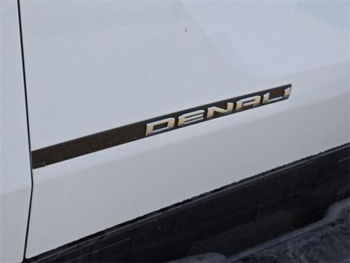 2025 GMC Sierra EV Denali