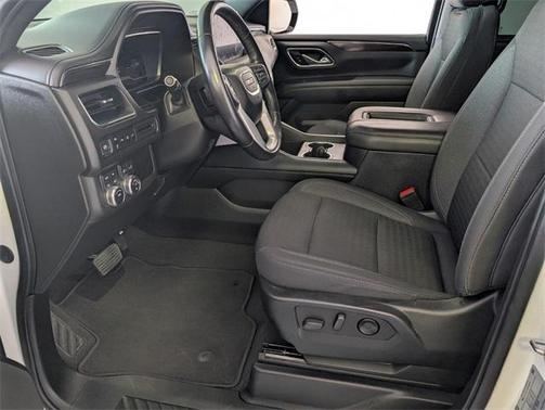 2022 GMC Yukon SLE