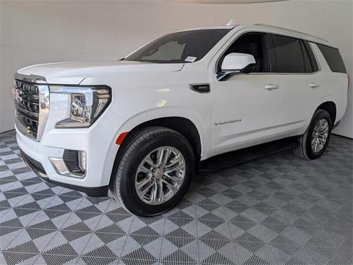 2022 GMC Yukon SLE