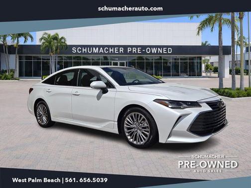 2019 Toyota Avalon XLE
