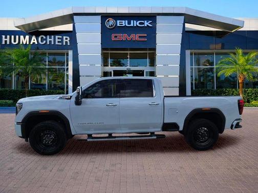 Glacier White 2026 GMC Sierra 2500 Denali