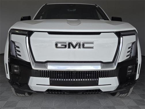 2025 GMC Sierra EV Denali