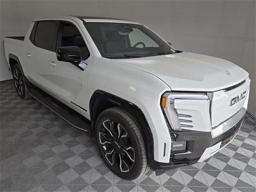 2025 GMC Sierra EV Denali