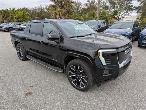 2025 GMC Sierra EV Denali