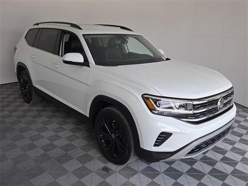 2022 Volkswagen Atlas 2.0T SE w/Technology