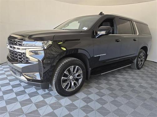2023 Chevrolet Suburban LS
