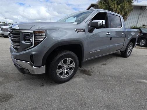 2025 GMC Sierra 1500 SLT