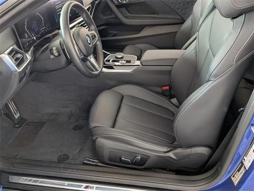 2024 BMW 230 i