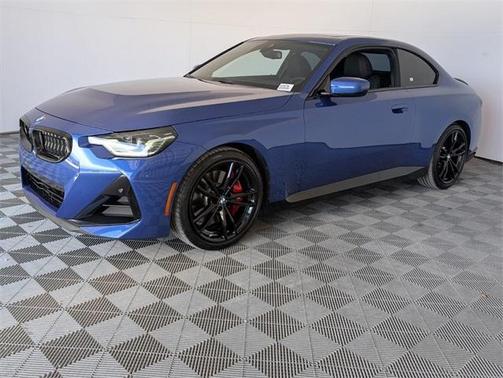 2024 BMW 230 i