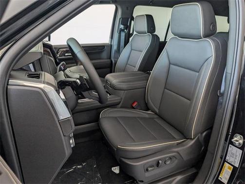 2025 GMC Yukon XL Elevation