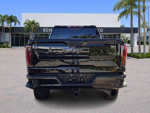 2024 GMC Sierra 2500 AT4